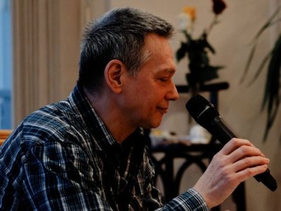 Čítať ďalej: Básnik a prekladateľ Marián Šidlík uvedie do života svoju piatu básnickú zbierku